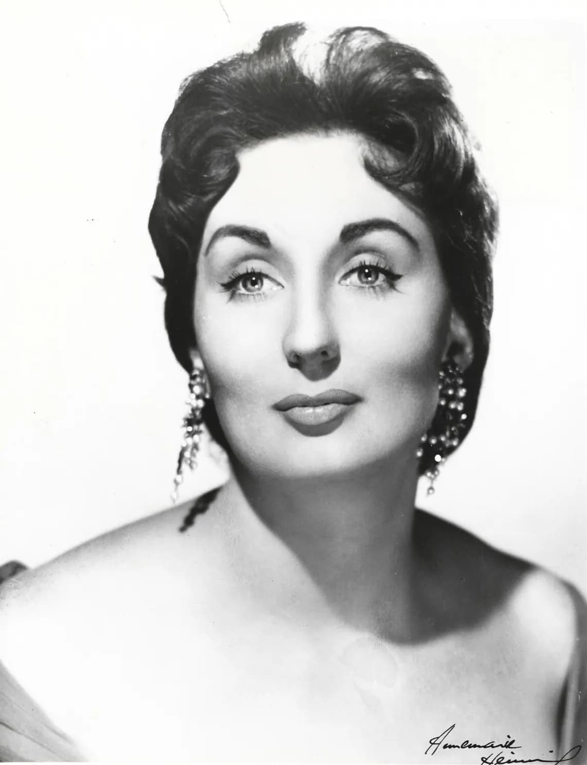 Mignon Dunn