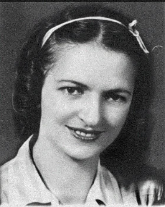 Júlia Ferenczy