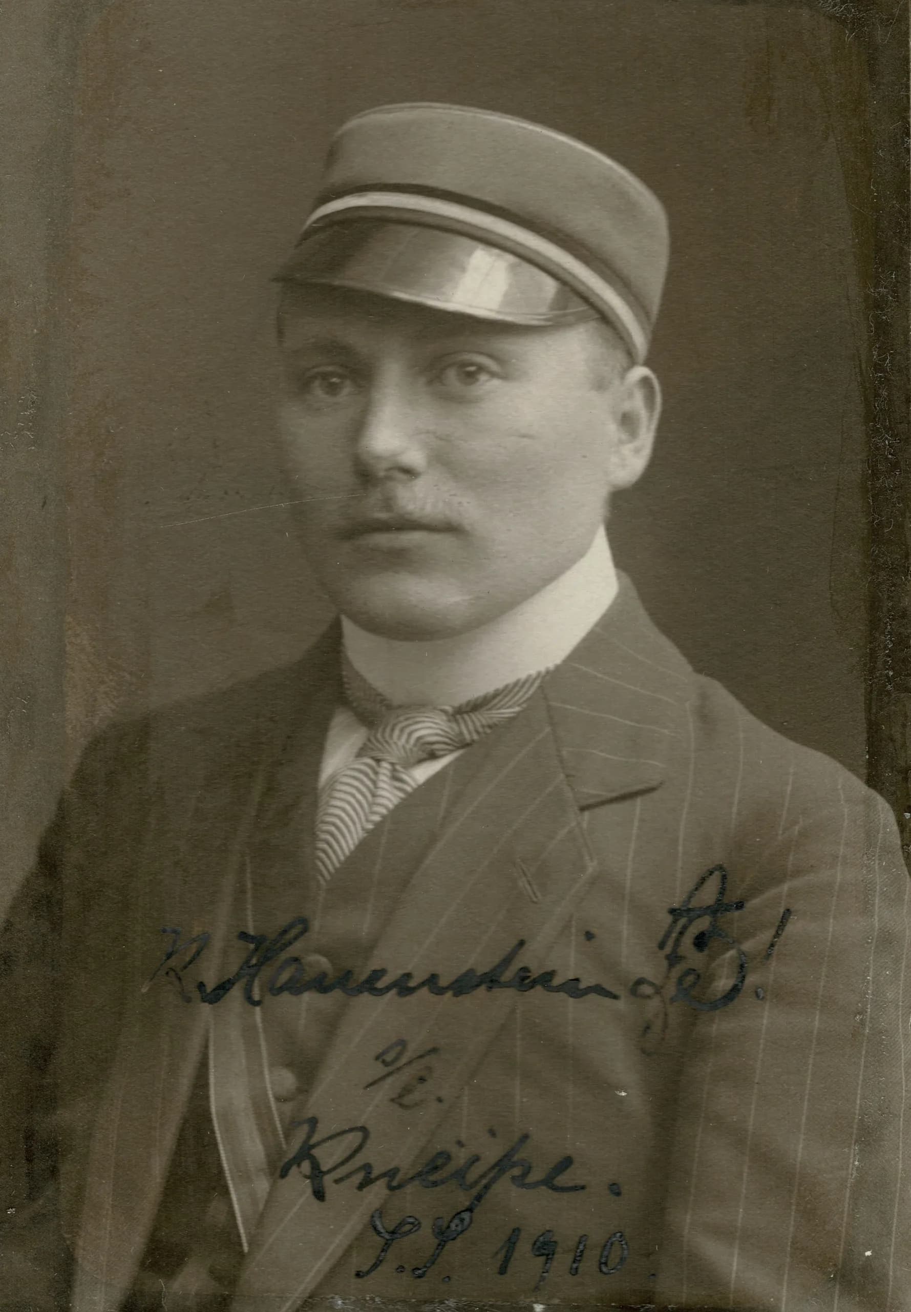 Karl Hauenstein