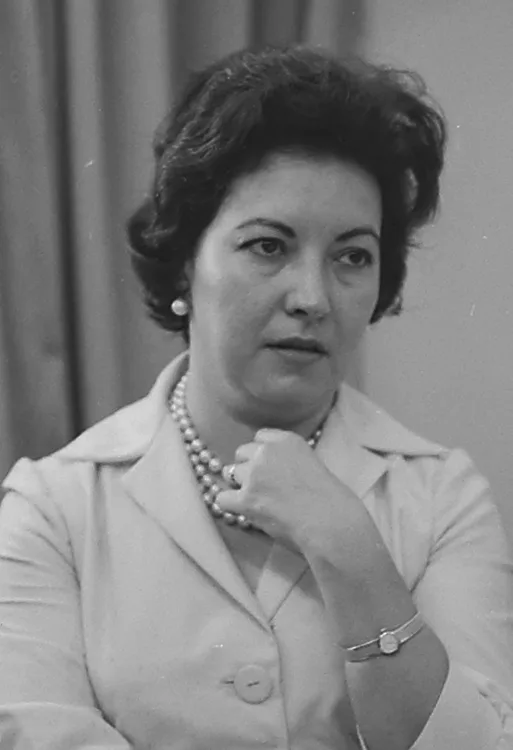 Eloá Quadros
