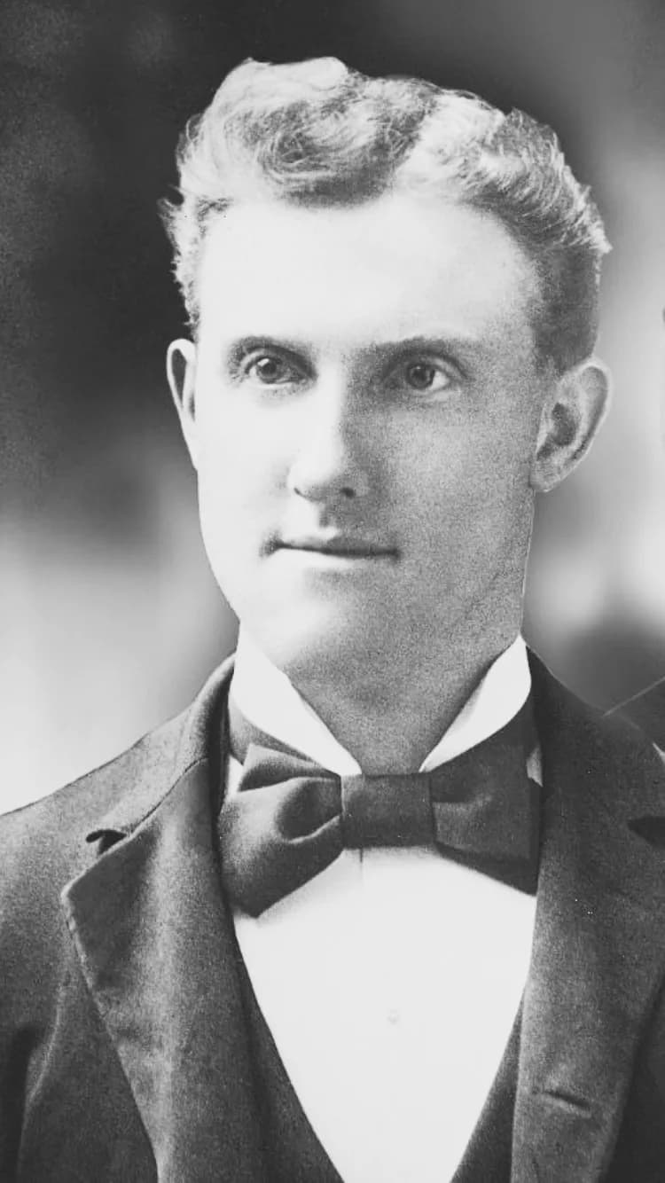 Clinton Sumner Burns