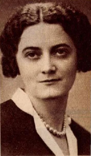 Eszter Urbán
