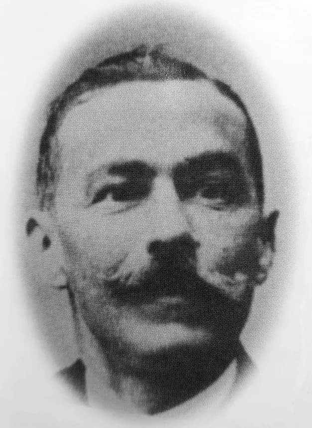 Cesáreo Corbal Lema