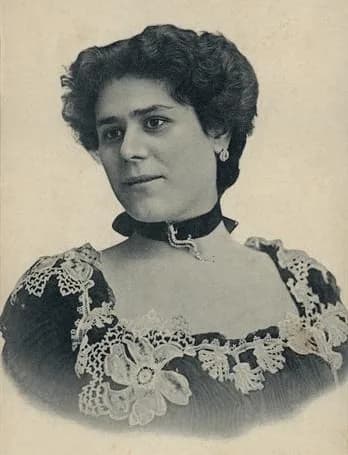 Emília de Oliveira