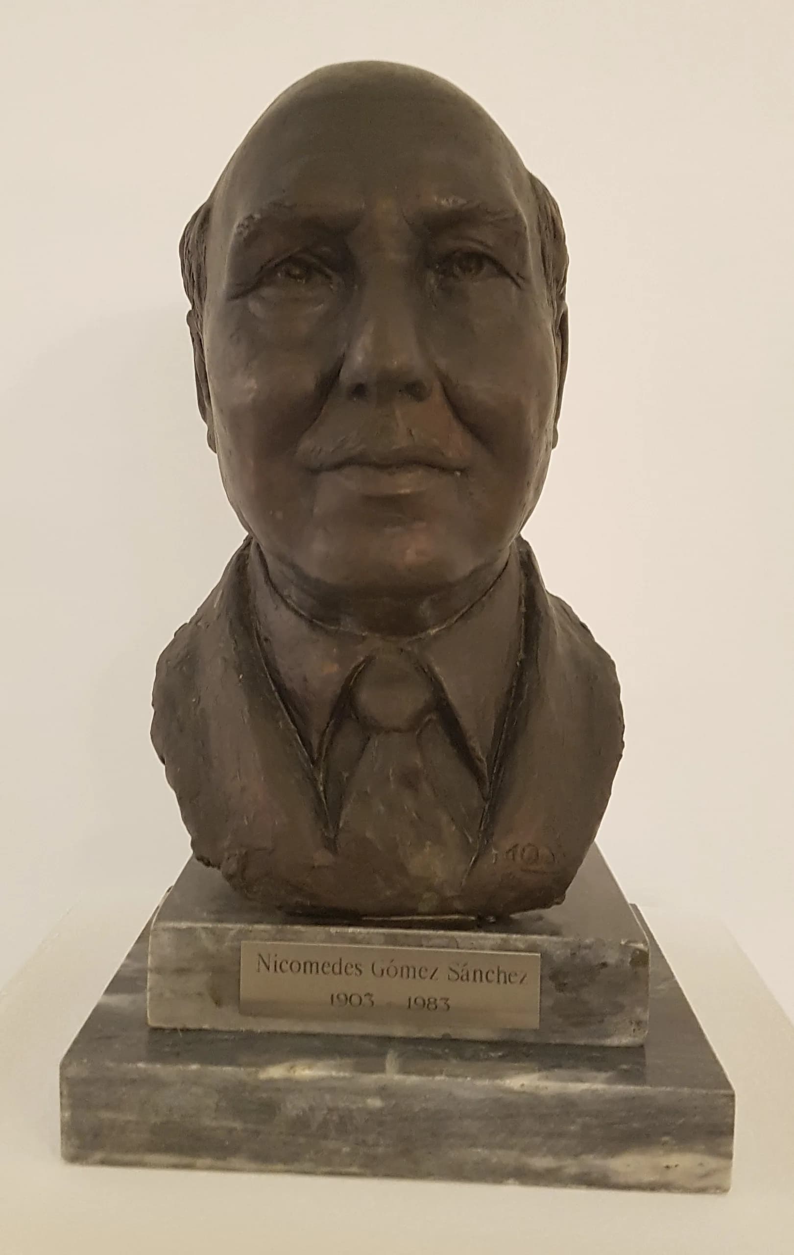 Nicomedes Gómez