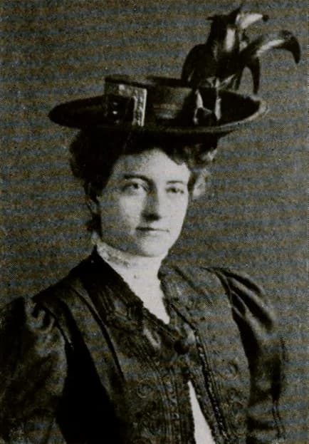 Elizabeth Miller