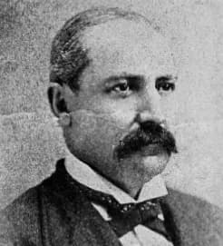 A. Leo Knott