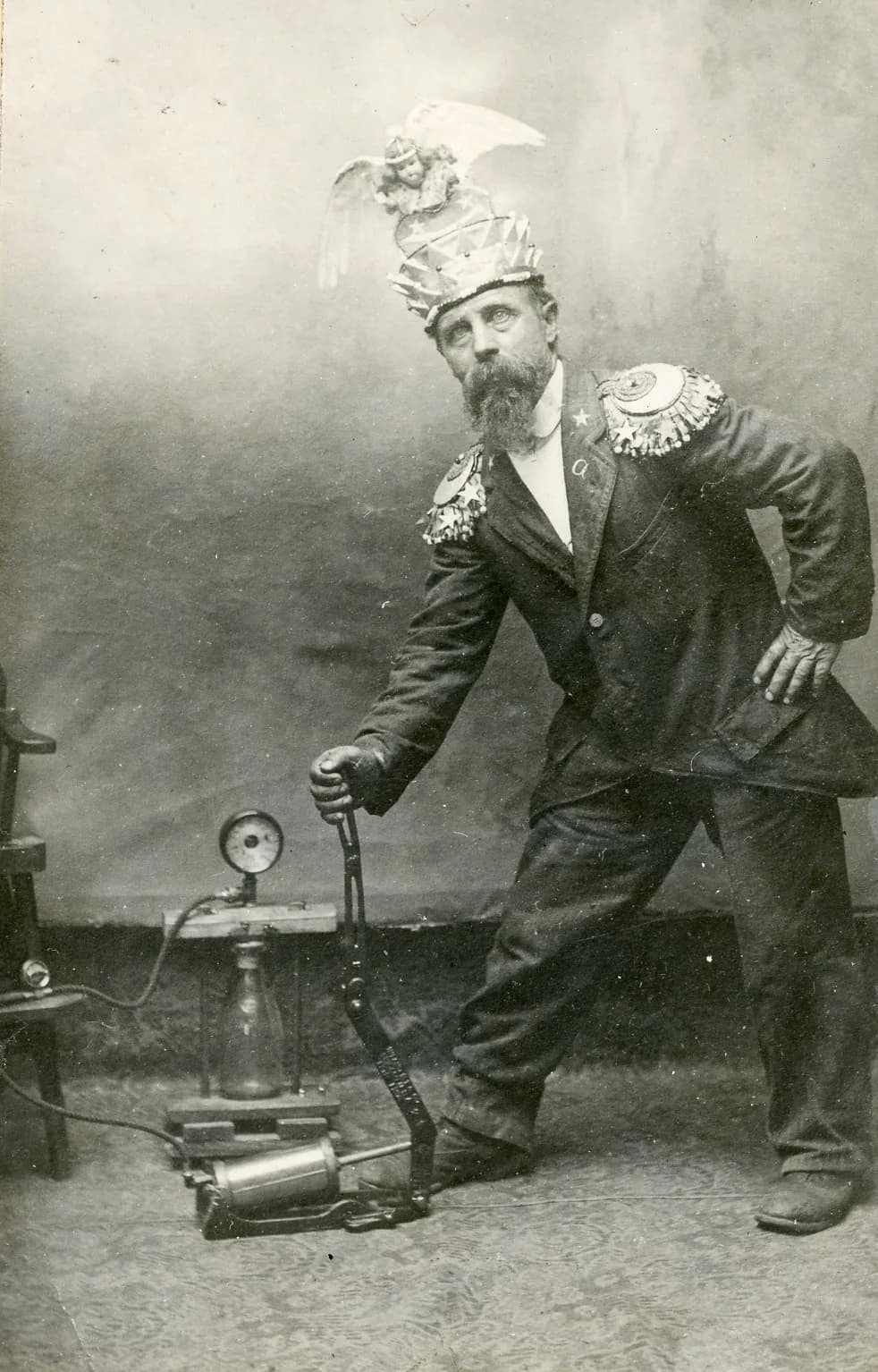 Hans August Larsen