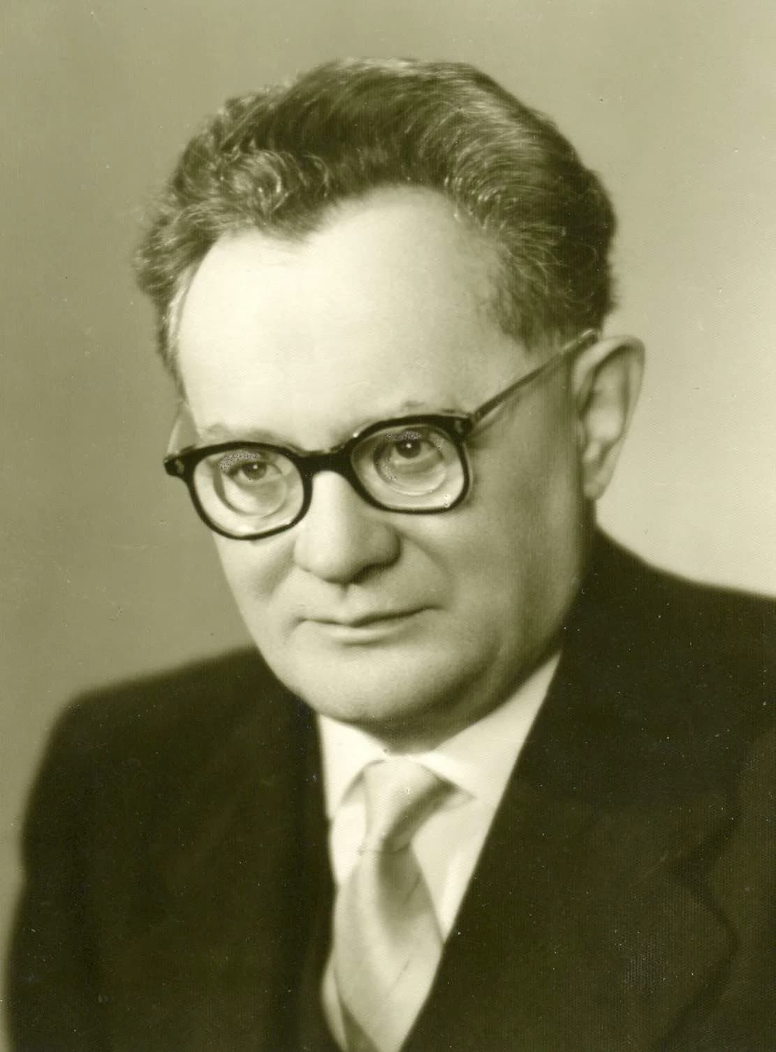 Antonín Hnízdo