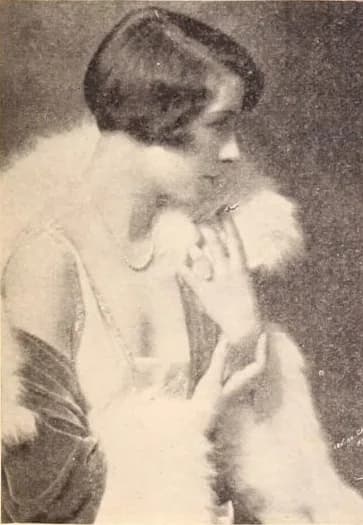 Roberta Wilson