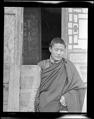 Kundeling Woeser Gyaltsen