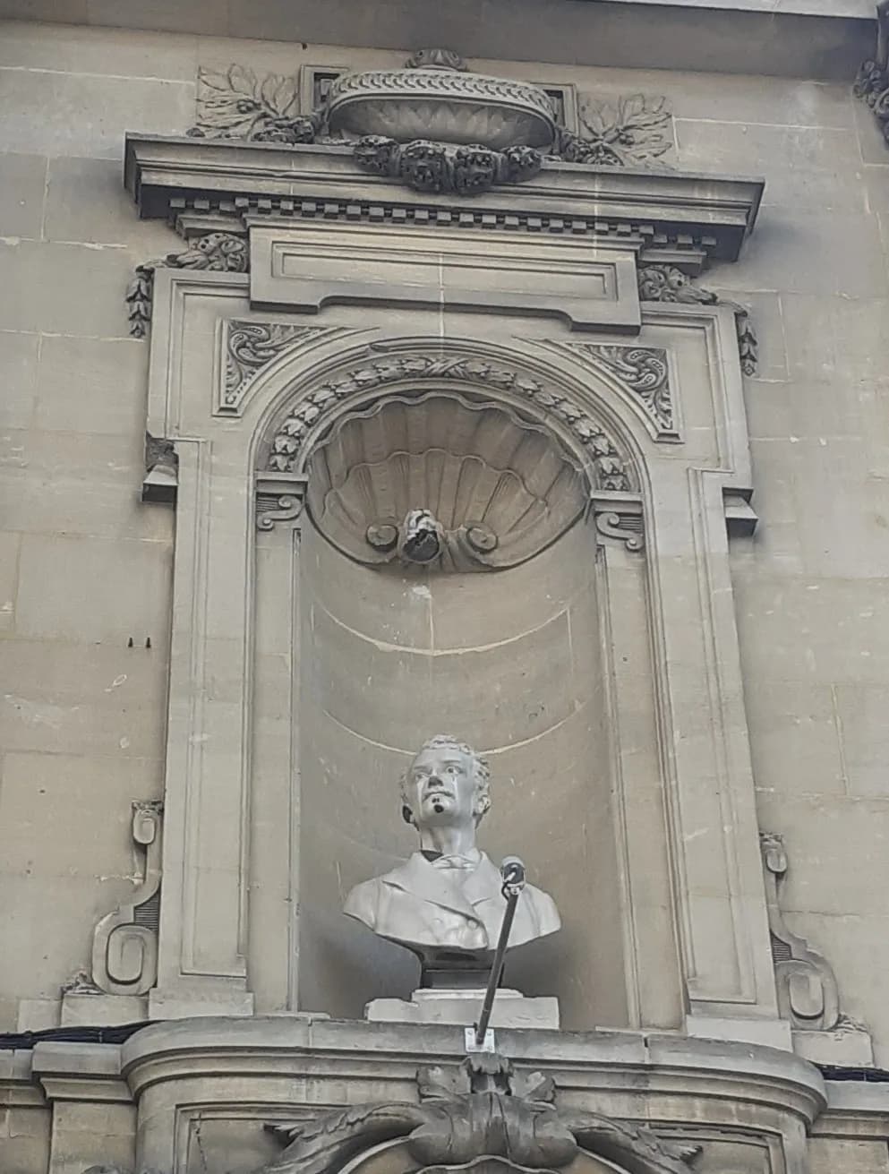 Édouard Lanon
