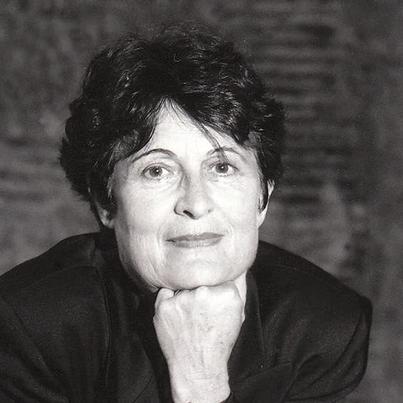 Anne-Marie Deschamps