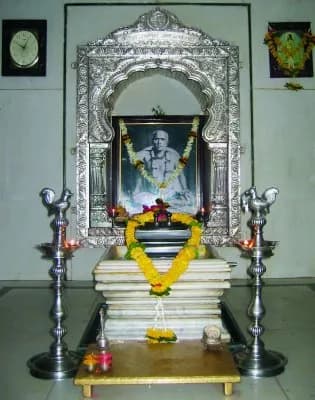 Shri BrahmaChaitanya