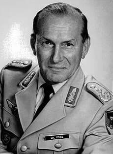 Claus Voss