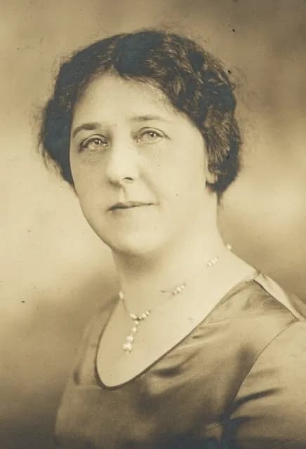 Rosamund Feltner