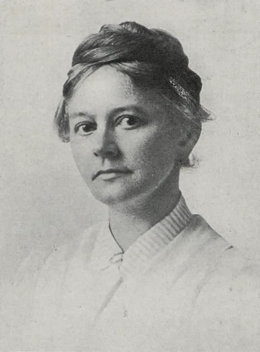 Clara Vostrovsky Winlow