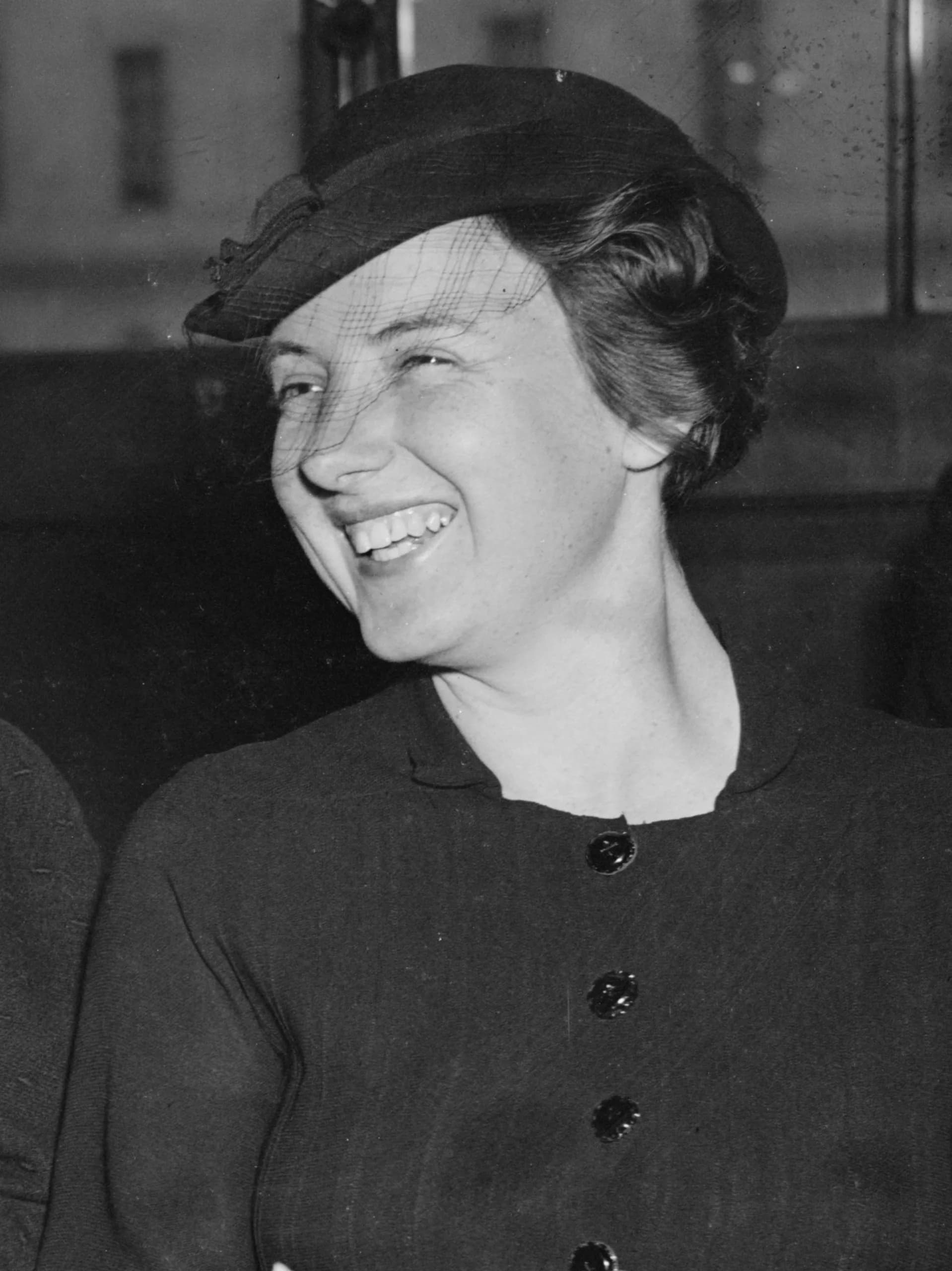 Doris Isabel Cross