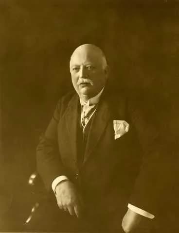 Gustaf Smith