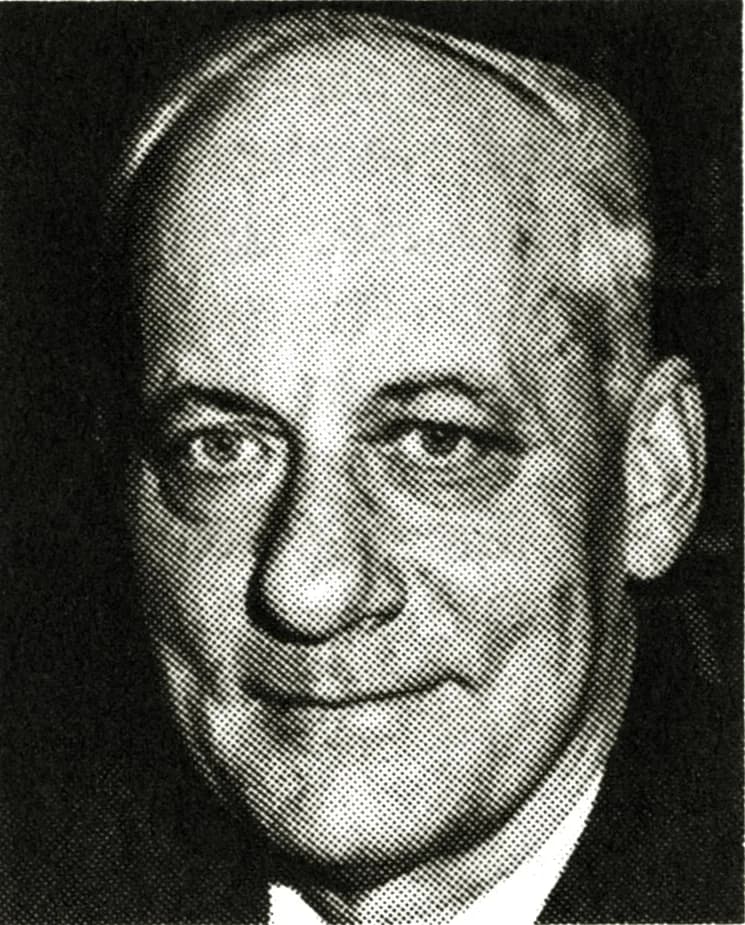 Ralph Moody