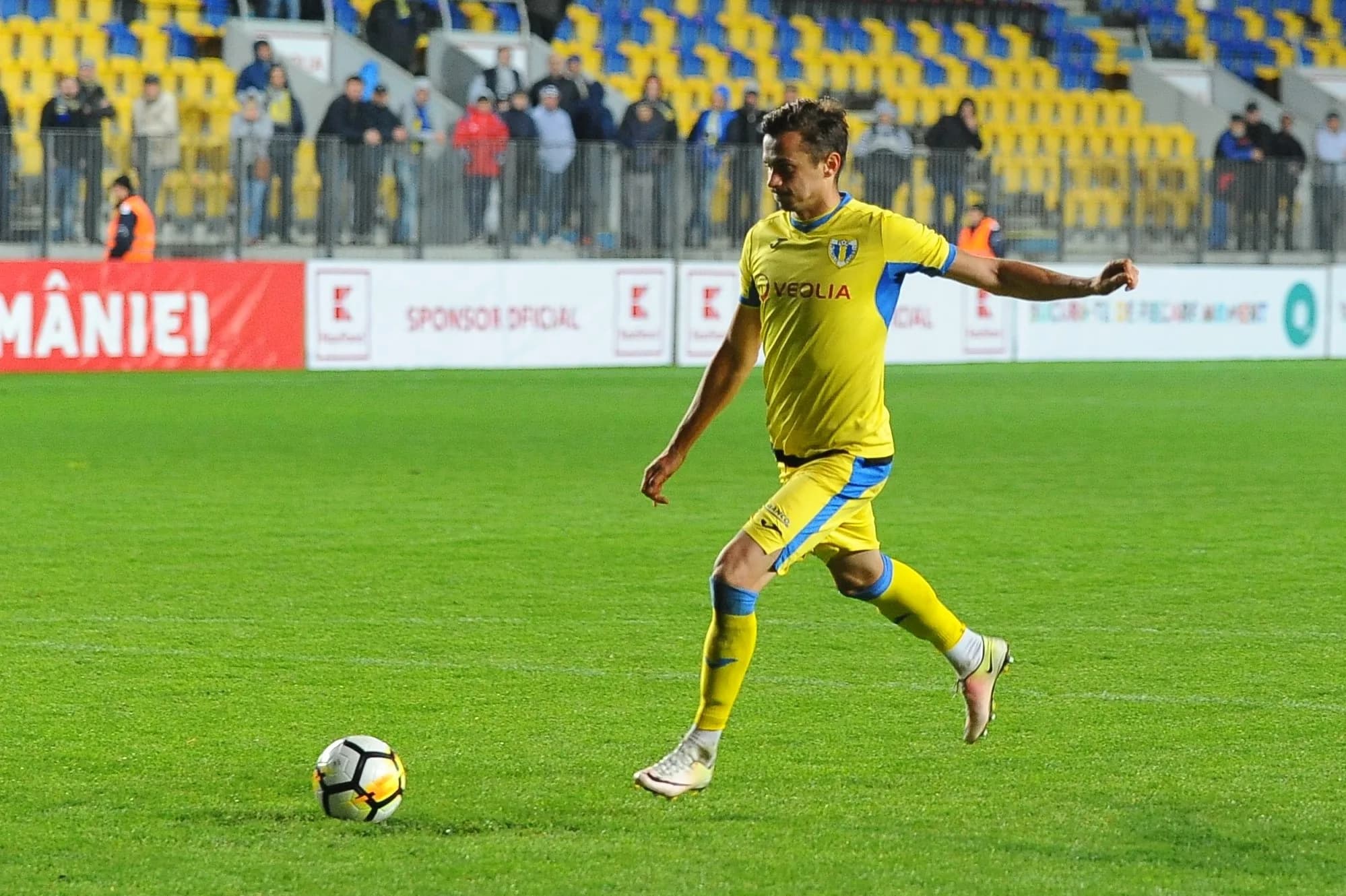 Roland Stănescu