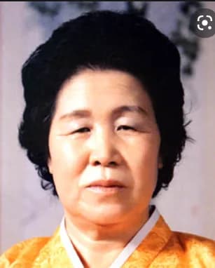 Hong Gi