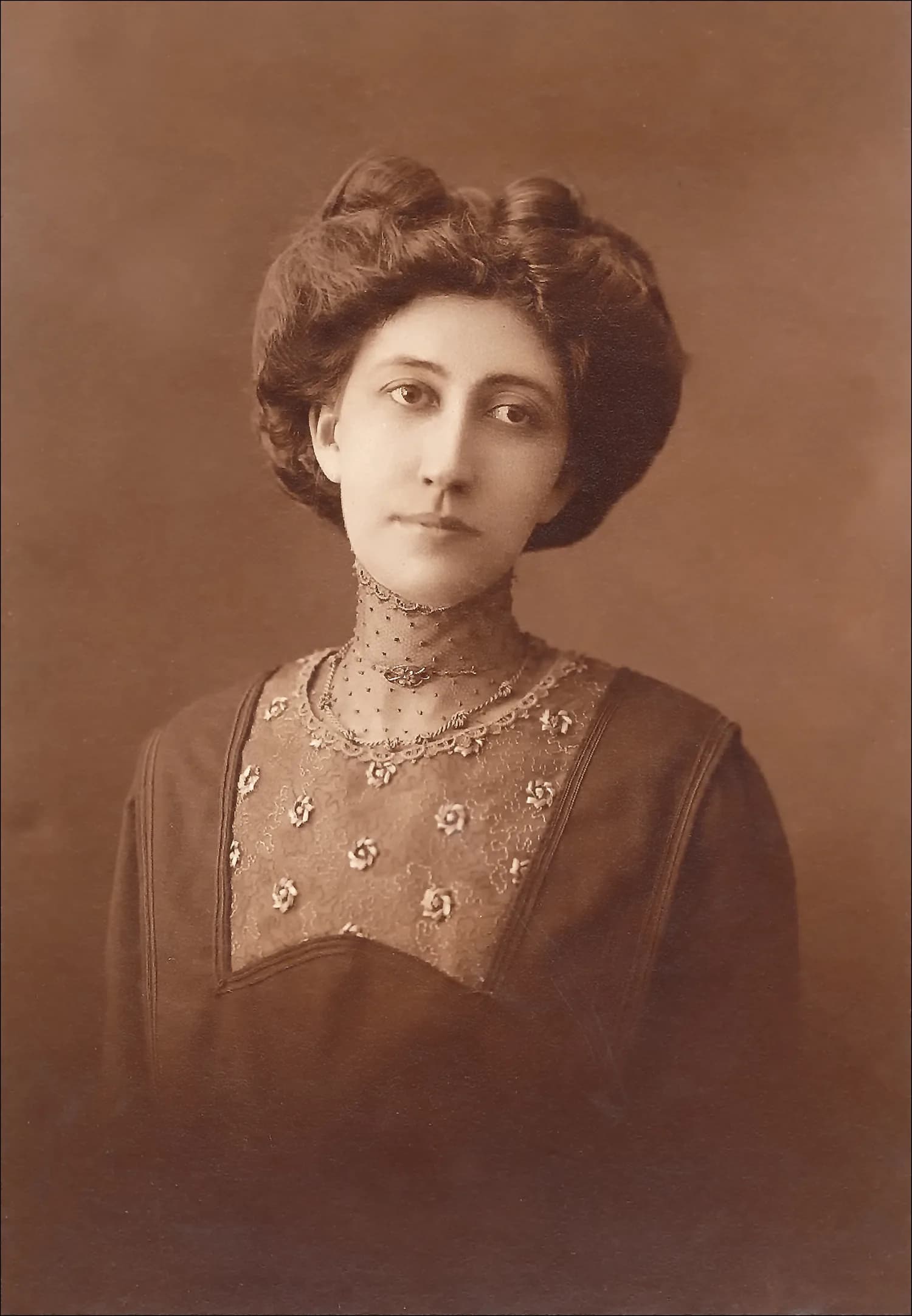 Blanche Marcella Brush