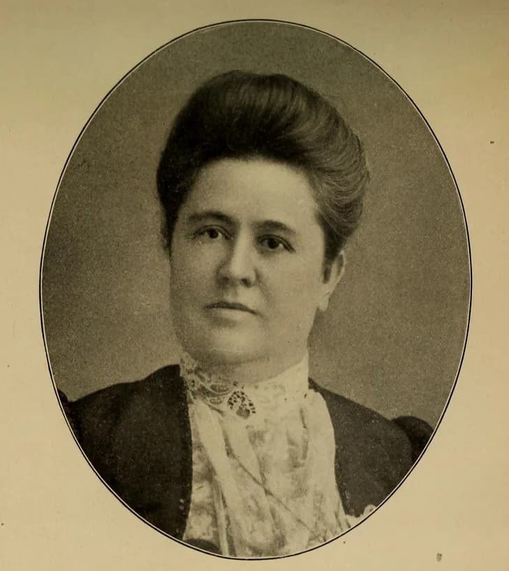 Sara J. Dorr
