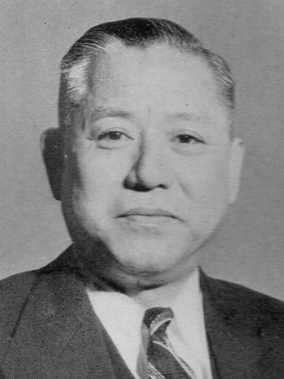 Eichi Yoshitake