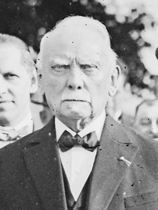 Edmond Warluzel
