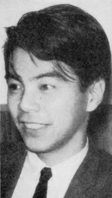 Takenobu Watanabe