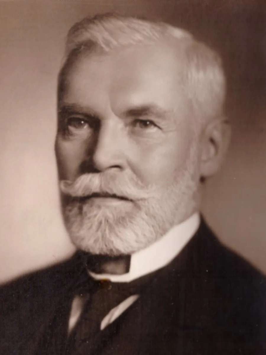 Ferenc Kol