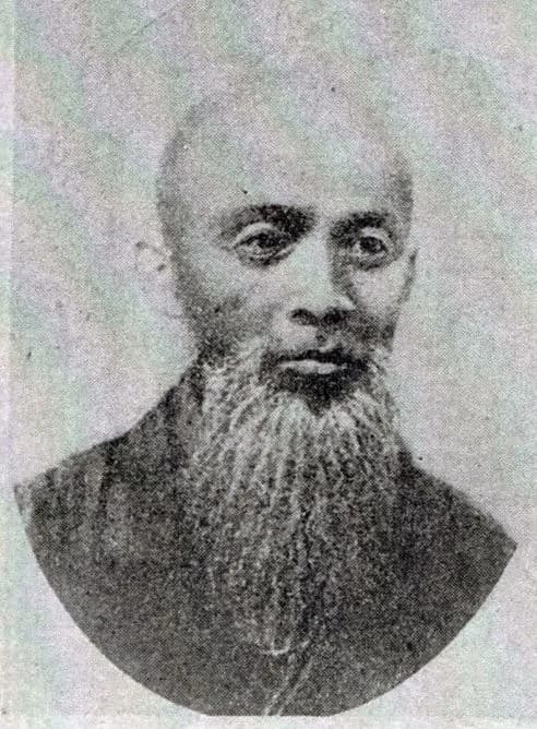 Tatchi Gaun