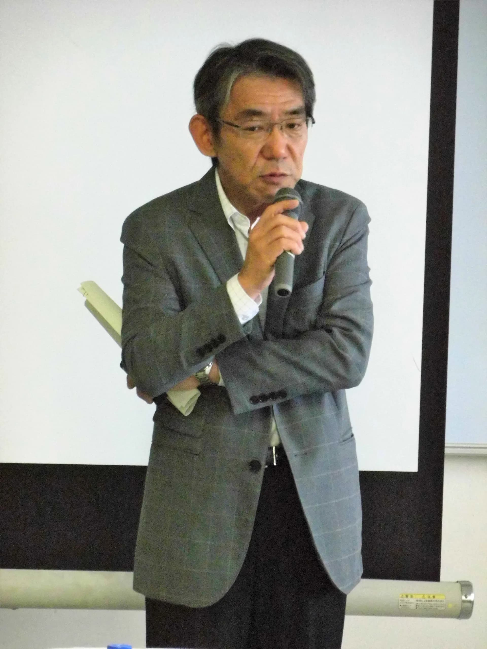 Hiroya Ebina
