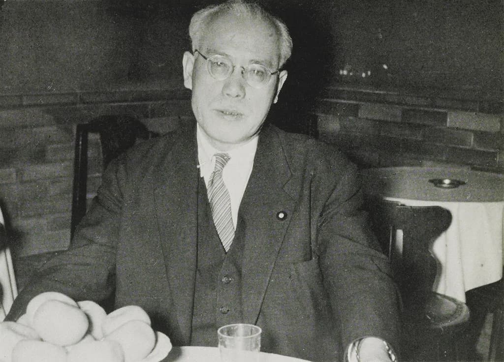 Yoshio Suzuki