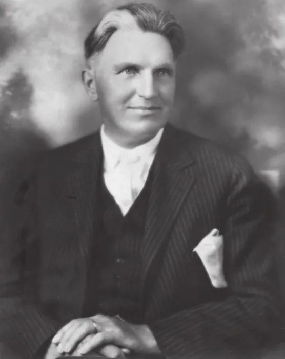 Hermann Karl William Kumm