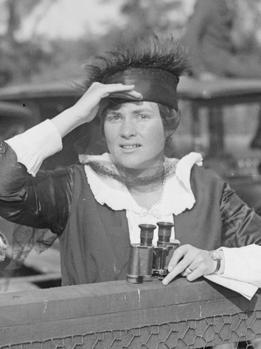 Eleanor Herndon Steele