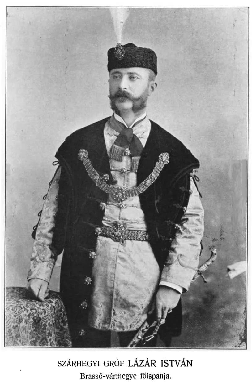 István Lázár