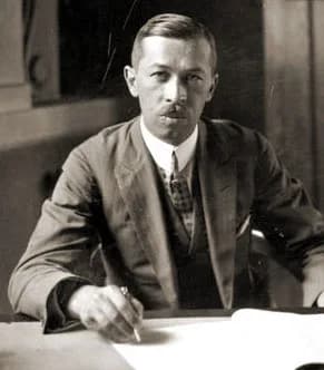 Marian Szumlakowski