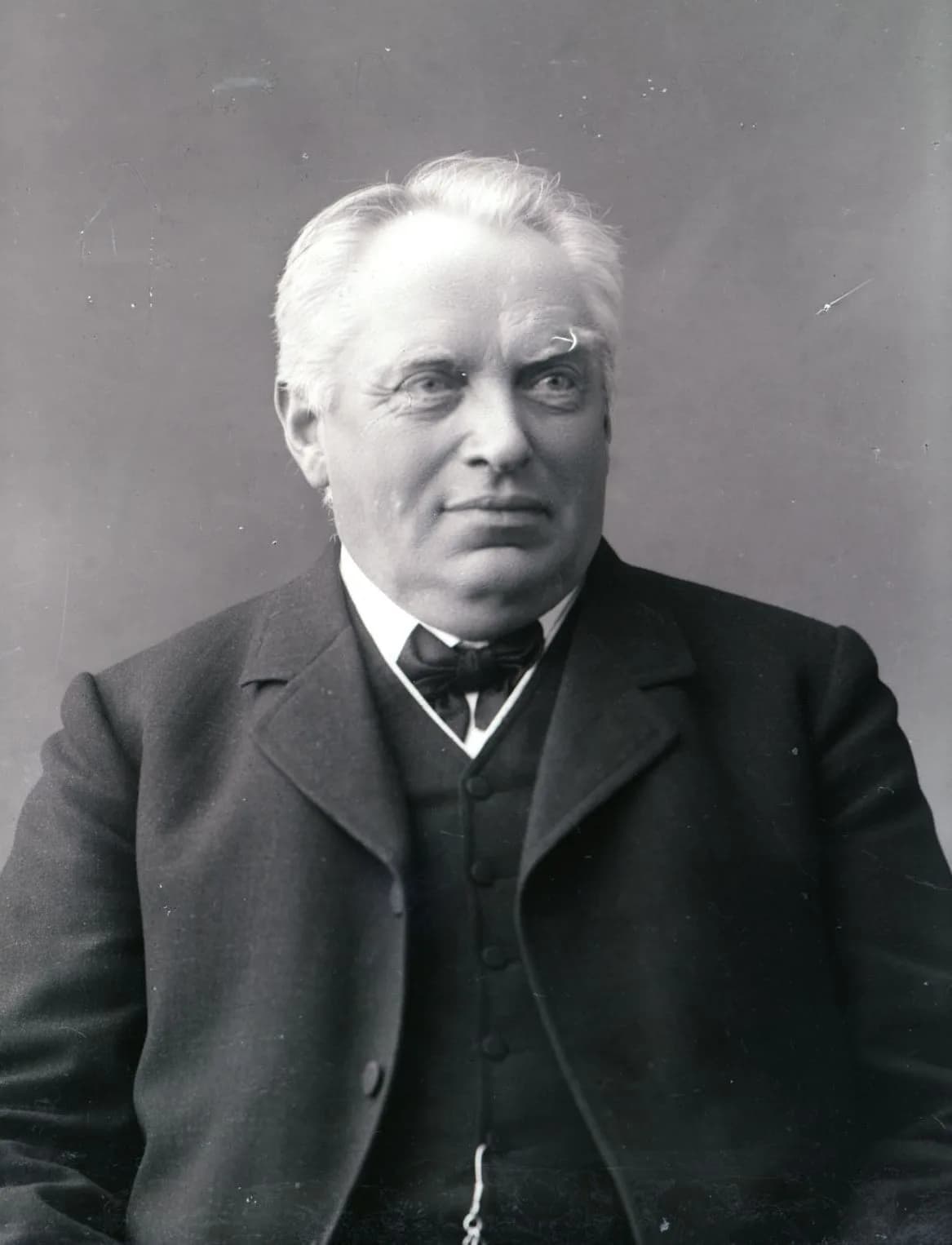 Bernhard Øverland