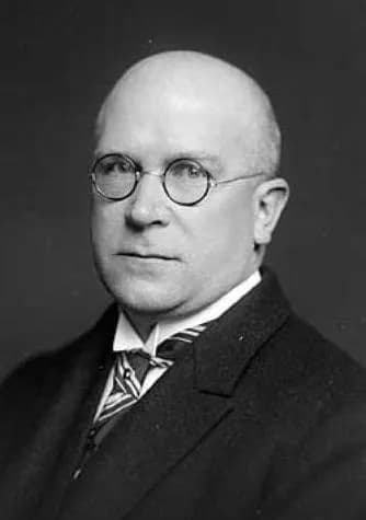 Eduard Reich