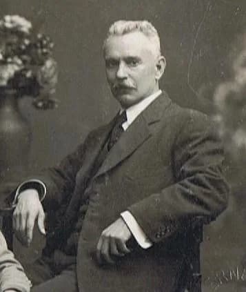 David Vives Farrés