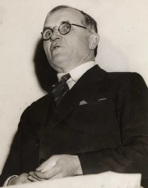 Bernt Oluf Karlgård