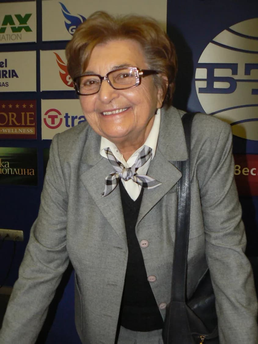 Ženi Božilova