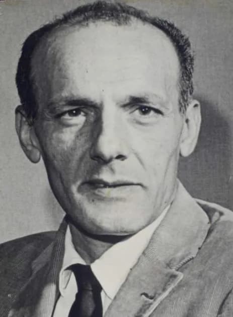 David Bond