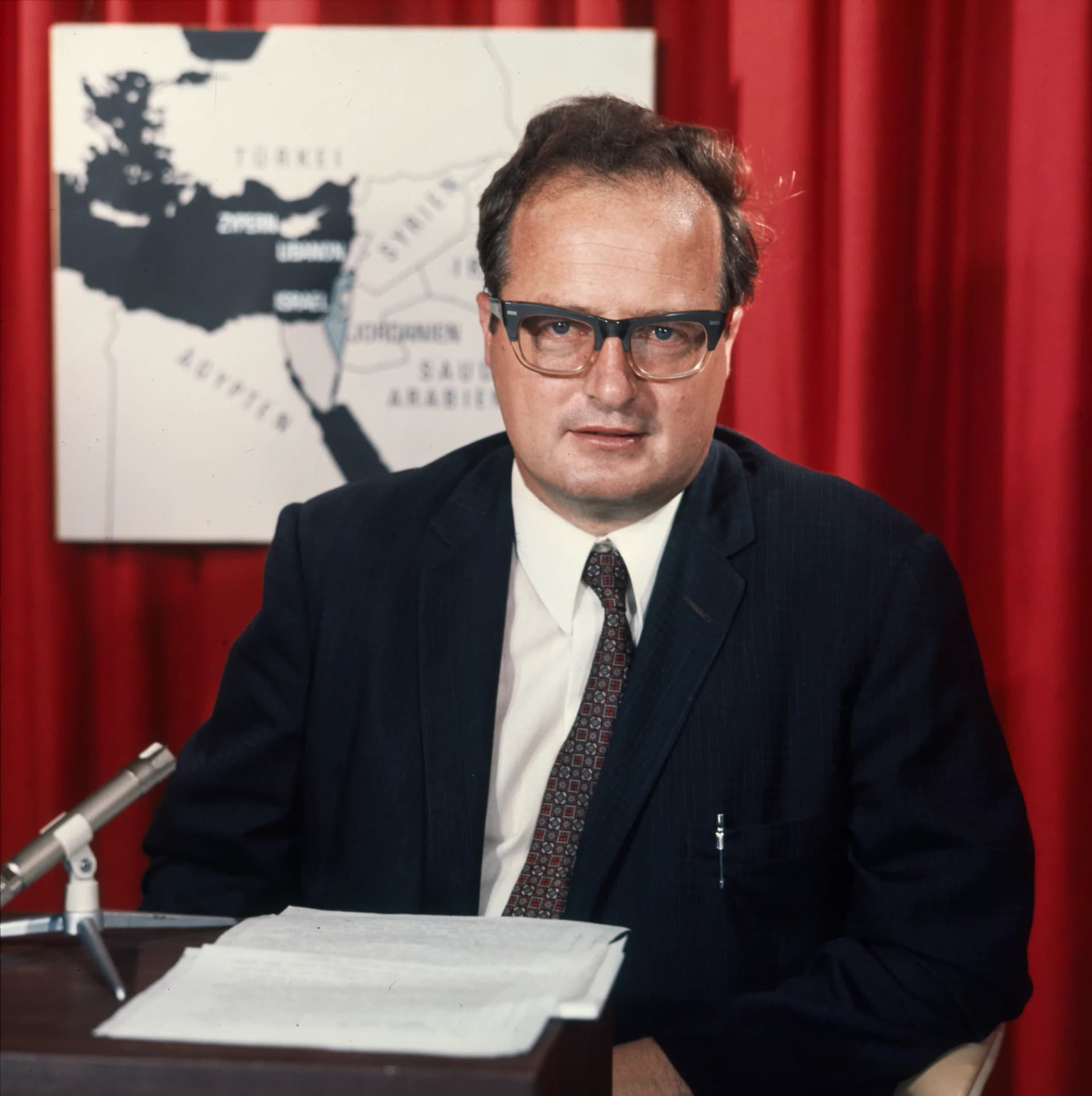 Arnold Hottinger