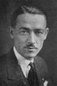 Thomas E. Hull