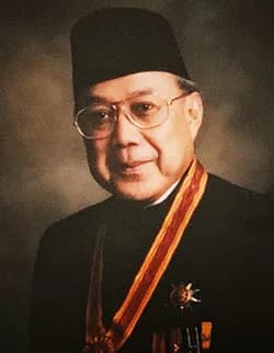 Nana Sutresna