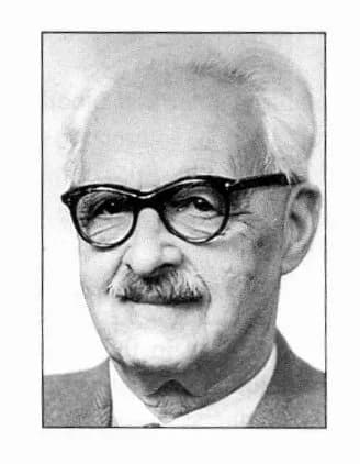 István Rusznyák
