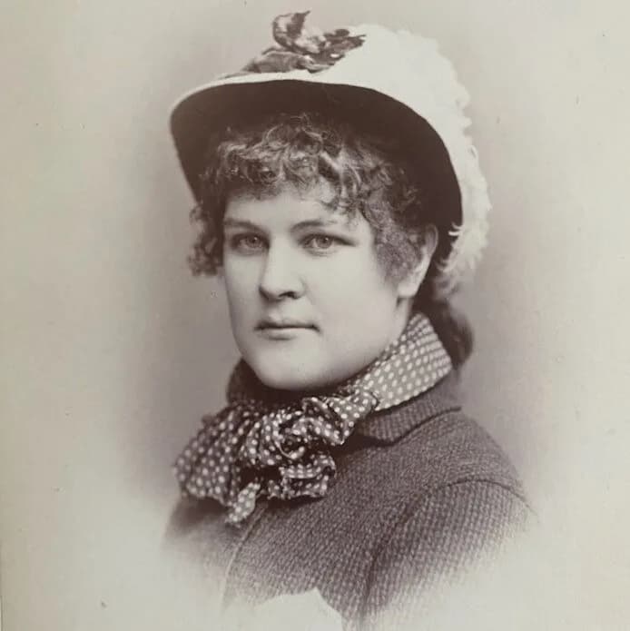 Gertrude Elliott